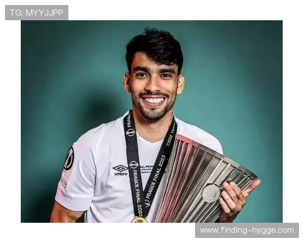 英足总通报帕奎塔因不配合调查被警告并需承担百分之十监管费用 英足总通报帕奎塔因不配合调查被警告并需承担百分之十监管费用